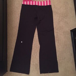 Lululemon yoga pants