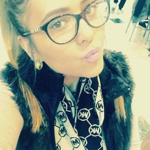 Meet your Posher, Rotem