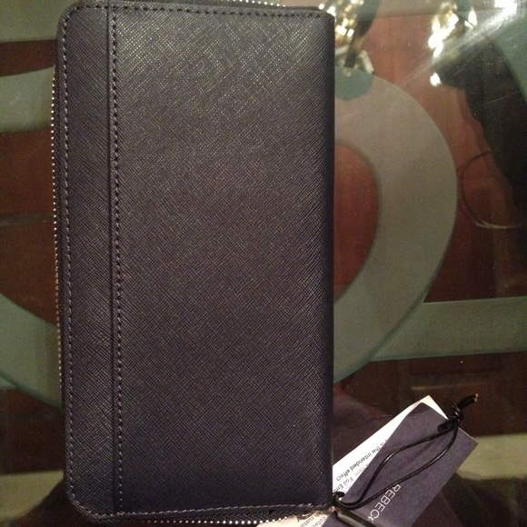 SOLD!! BRAND NEW Rebecca Minkoff wallet - Picture 2 of 4