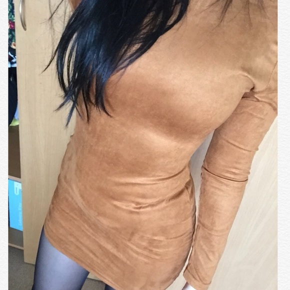 Kylie Jenner Skin Tight Faux Suede Bodycon Dress - Picture 2 of 4