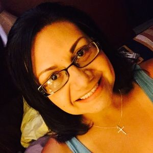 Meet your Posher, Janet