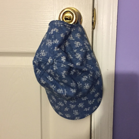 Aerie baseball floral hat never worn