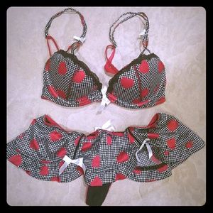 Victoria's Secret Bra and Panty Set