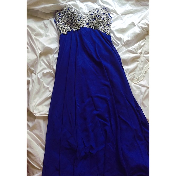 Dress district strapless blue prom dress