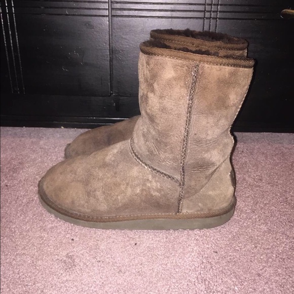 chocolate coloured uggs chocolate coloured uggs