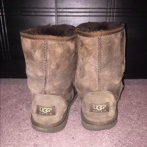 Chocolate colored Ugg boots!