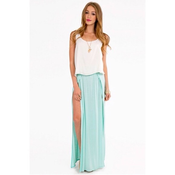 Tobi Mint Maxi Skirt
