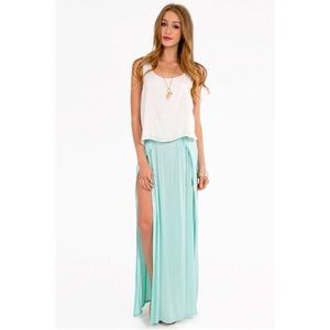 Tobi Mint Maxi Skirt