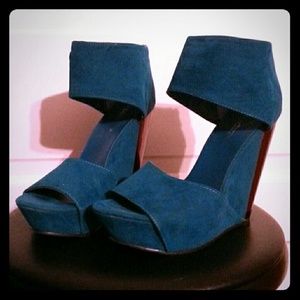Suede wedges