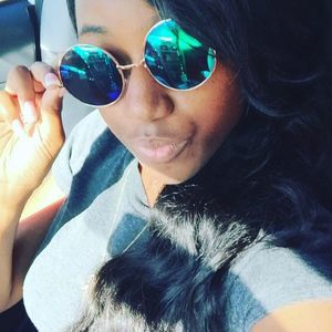 Meet your Posher, Tiny