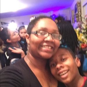 Meet your Posher, Ashton