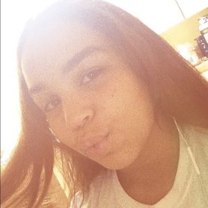 Meet your Posher, Daniela