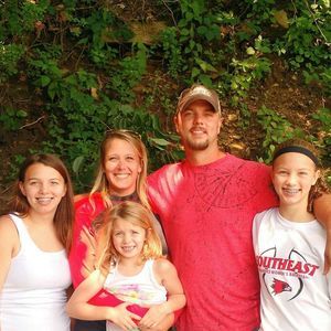 Meet your Posher, Dustin sara