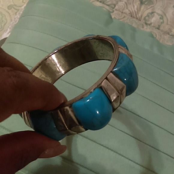 Faux Turquoise Bracelet and Chunky Ring - Picture 3 of 4