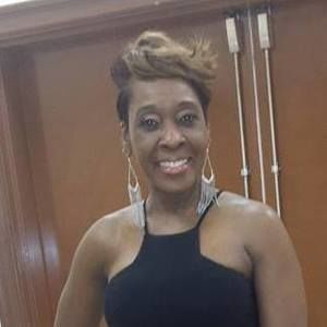 Meet your Posher, Bonita