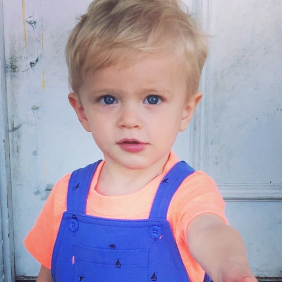 Lexie 👑 - Picture 2 of 4