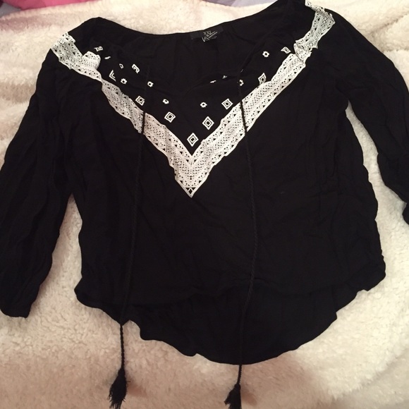 Forever 21 Tops - NWOT black top