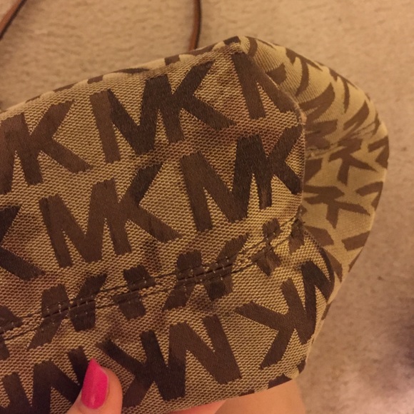 EXTRA PICTURES FOR MICHAEL KORS