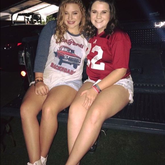 Meet your Posher, Maddi - Picture 3 of 4