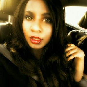 Meet your Posher, Christina