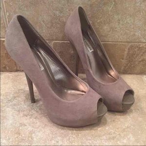 Taupe Steve Madden heels