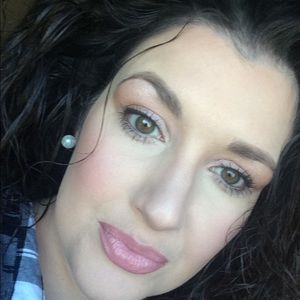 Meet your Posher, Candice