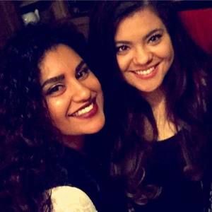 Meet your Posher, Henna