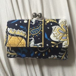 Vera Bradley NWOT blue elephant wallet