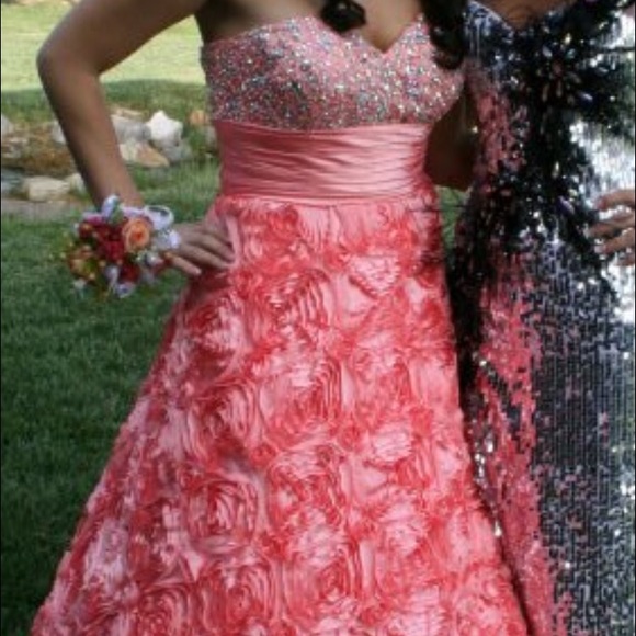 Coral prom dress