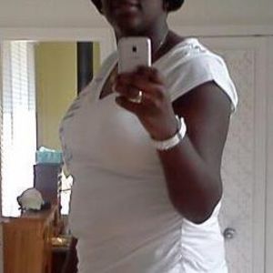 Meet your Posher, Karifa