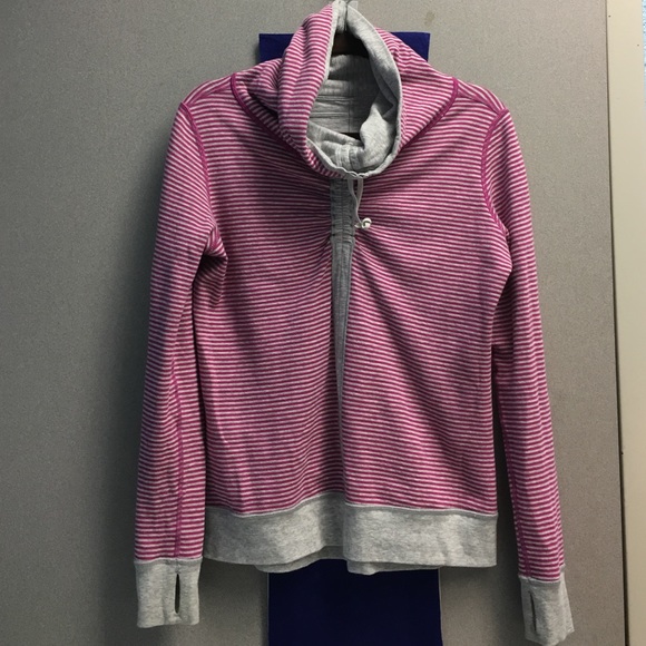 Lululemon In A Cinch Long Sleeve