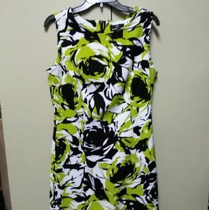 *****Final Price*****Ronni Nicole spring dress