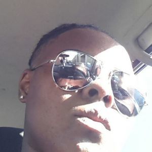 Meet your Posher, Elisha