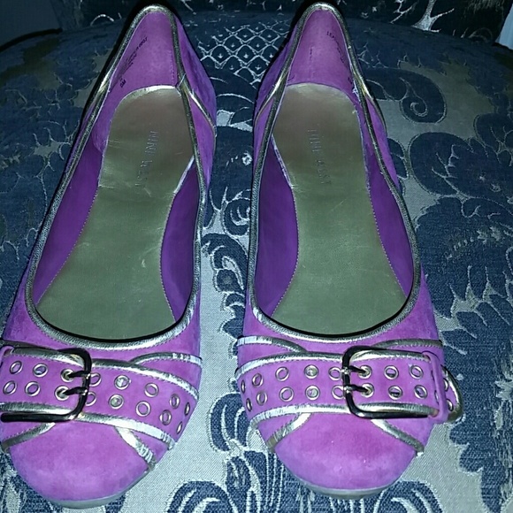 DONATED Nine West Leather Fushia Flats  8 M - Picture 2 of 4