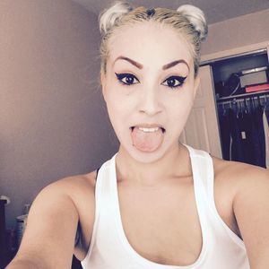 Meet your Posher, Siboney