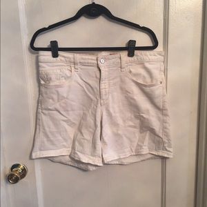 Pilcro for Anthropologie white Jean short-size 32