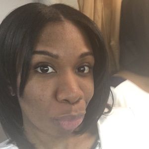 Meet your Posher, Cassandra