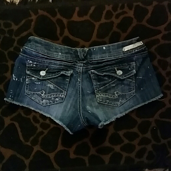 Shorts - Picture 2 of 2