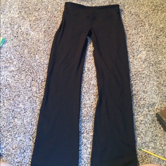 yoga pants