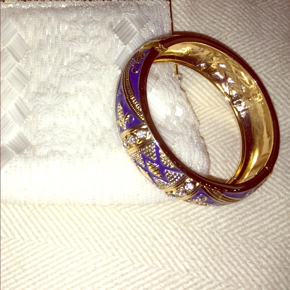 Boutique Jewelry - 🆕 Beautiful Indian bangle ☄☄