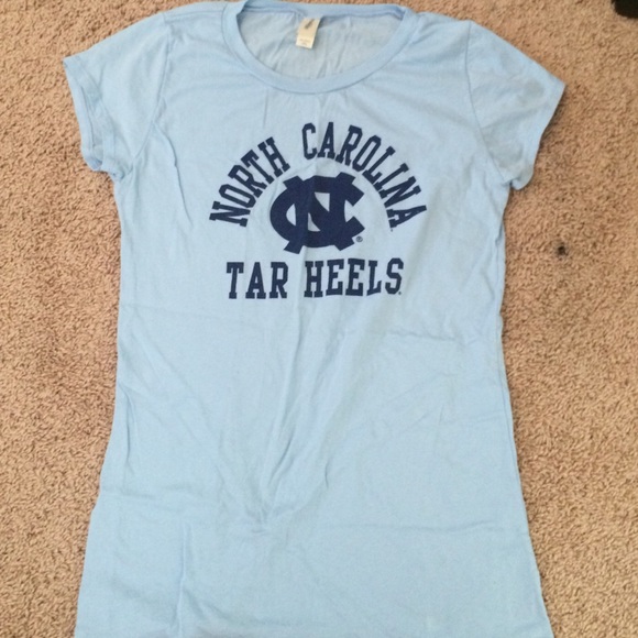 UNC Tarheels Women's Fitted Shirt