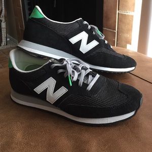 New Balance 620 Sneakers