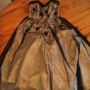 Tea length cocktail dress