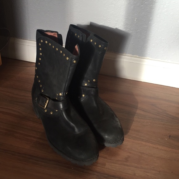 PRICE DROP Corso Como Boots