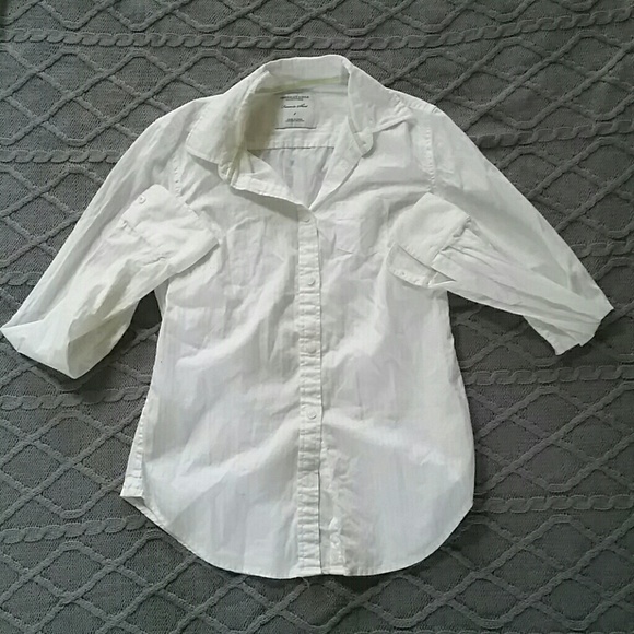 BOGO!!!!!!American Eagle White Favorite Shirt NWOT