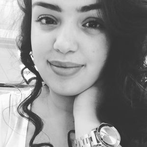 Meet your Posher, Lucy