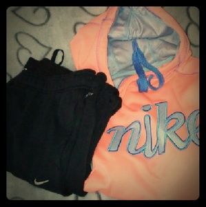 NIKE THERMA FIT BUNDLE