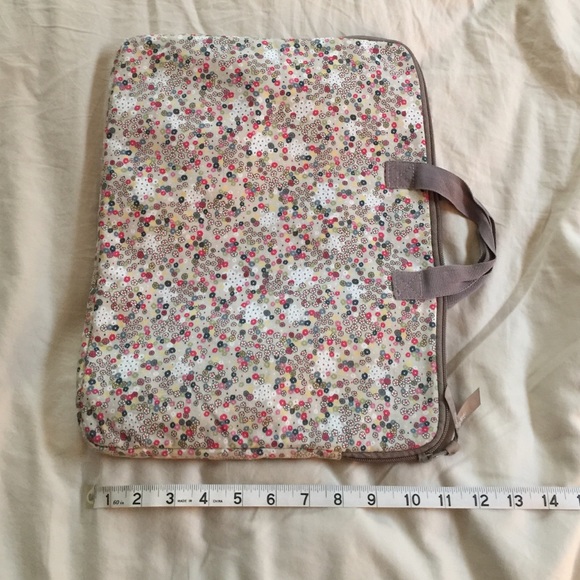 Thirtey One Computer Bag - Picture 4 of 4