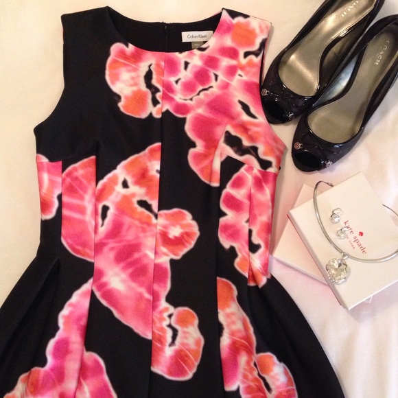 Calvin Klein Sleeveless Floral Print Dress