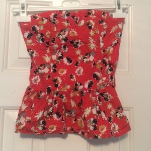 Xhilaration semi crop top